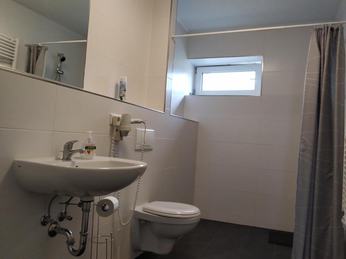 Mehrfamilien Haus Lägenhet Schkeuditz Exteriör bild