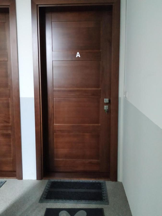 Mehrfamilien Haus Lägenhet Schkeuditz Exteriör bild