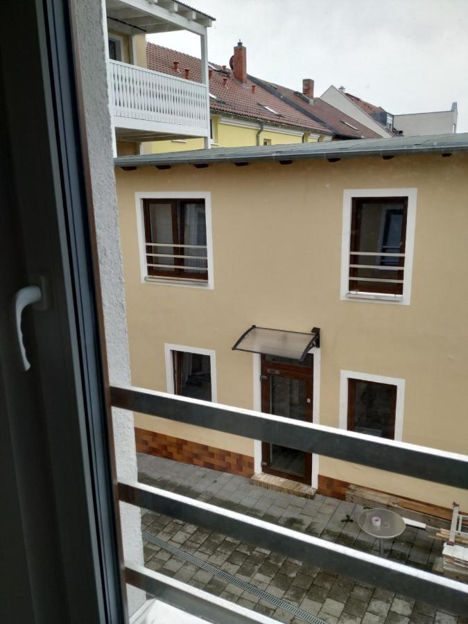 Mehrfamilien Haus Lägenhet Schkeuditz Exteriör bild